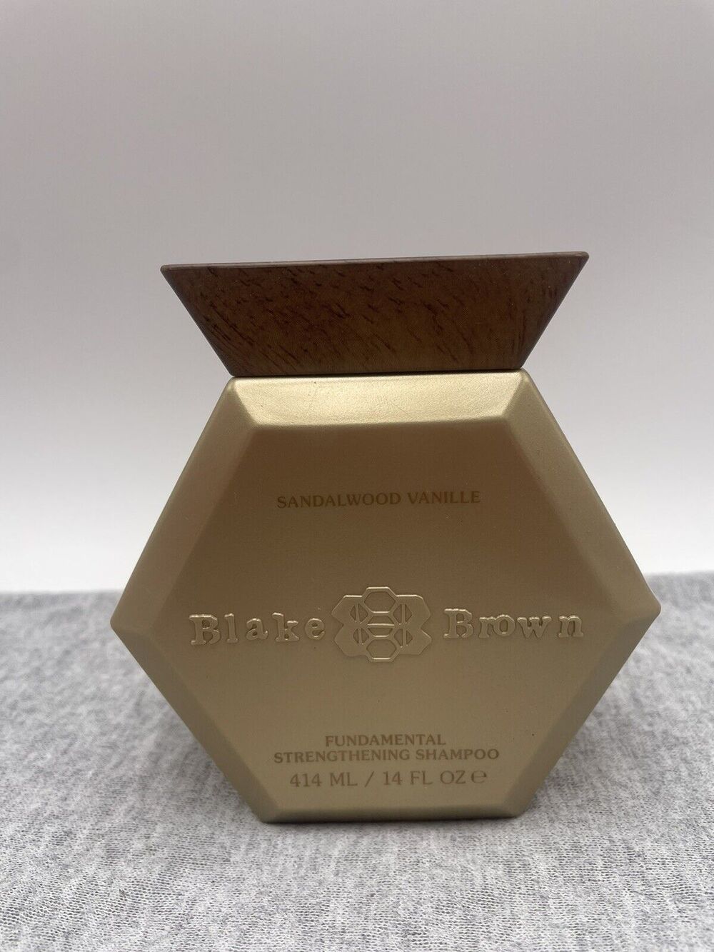 New Blake Brown Sandalwood Vanille Fundamental Strengthening Shampoo 14oz